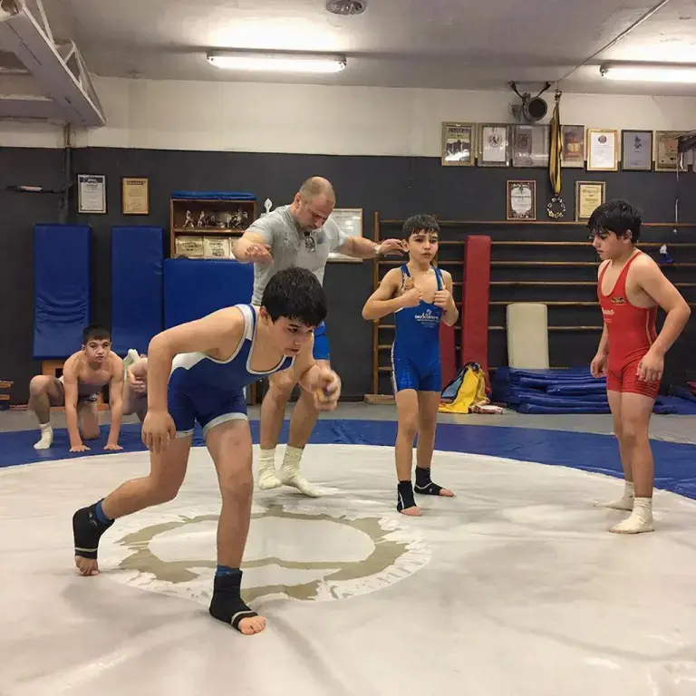 Ազատ ոճի ըմբշամարտի ակումբ Երևանում — Ընդունելությունը բաց է