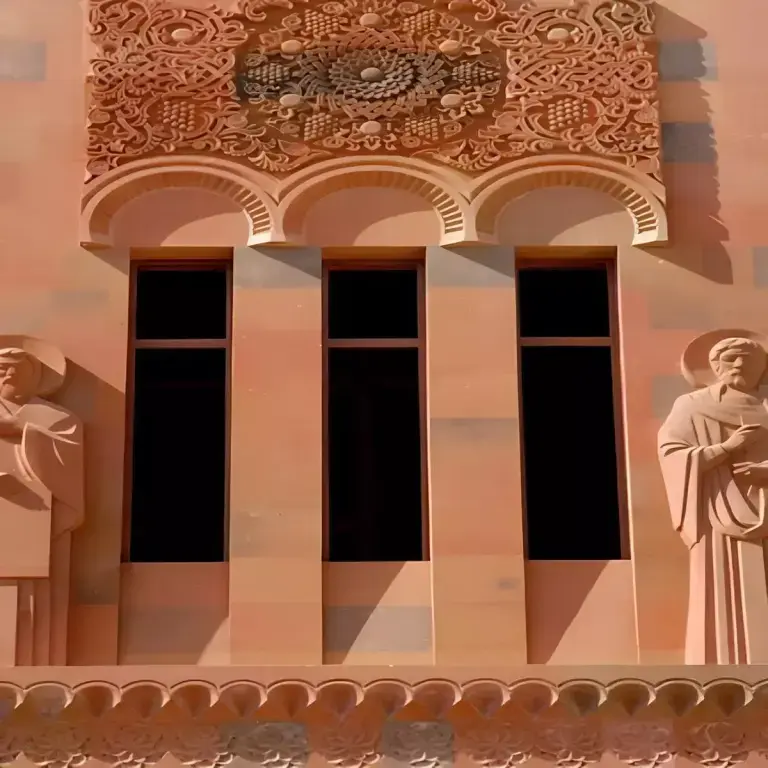 ԲՆԱԿԱՆ ՔԱՐԻ ԱՐՏԱԴՐԱՄԱՍ – ՏՈՒՖ ԵՎ ԴԵԿՈՐԱՏԻՎ ՇԻՆՎԱԾՔՆԵՐ