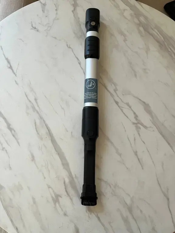 Беспроводной пылесос ELECTROLUX EP81HB25SH, отличное состояние, полностью рабочий