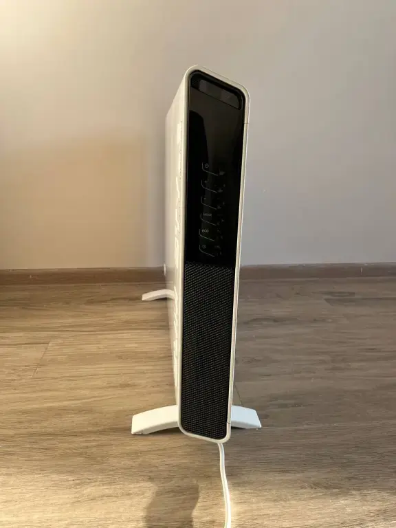 Обогреватель DeLonghi HCX9120E, идеальное состояние, быстро нагревает, полностью рабочий