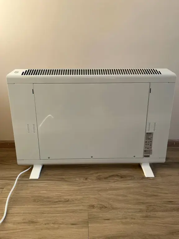 Обогреватель DeLonghi HCX9120E, идеальное состояние, быстро нагревает, полностью рабочий